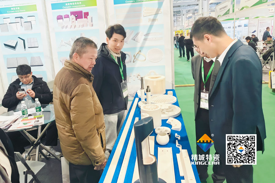 尊龙凯时亮相2025年第17届国际先进陶瓷展