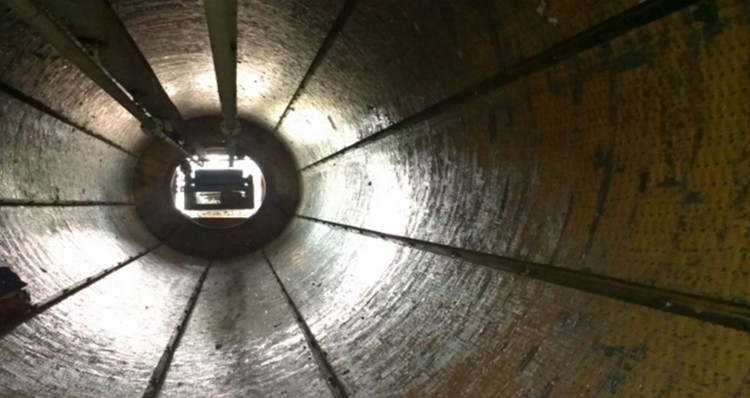 安徽某烧结厂圆筒混淆机使用尊龙凯时耐磨陶瓷衬板